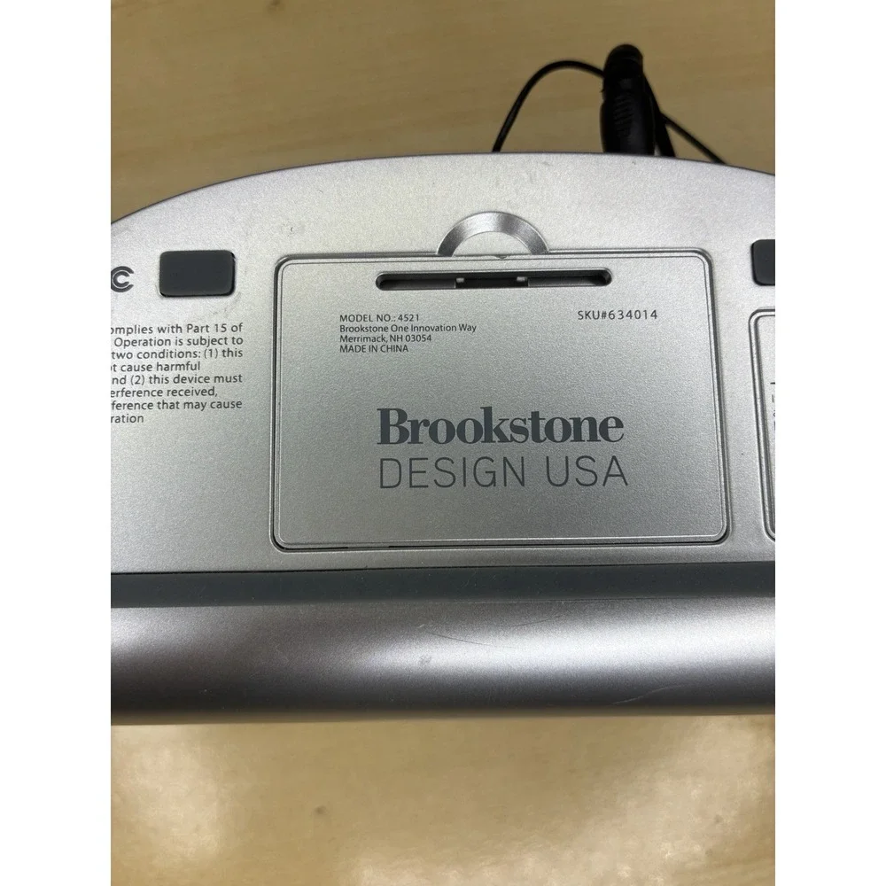 Brookstone 4521 TimeSmart Self Setting Digital Dual Alarm Clock - Tested